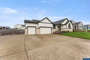 309 NE Berry St, Sublimity, OR 97385 - Photo 2