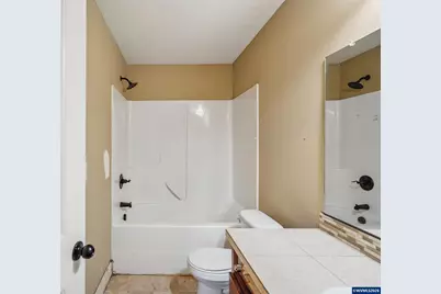 1055 SE Millright Av, McMinnville, OR 97128 - Photo 10