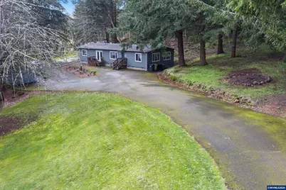 30202 Townsend Rd, Lebanon, OR 97355 - Photo 1