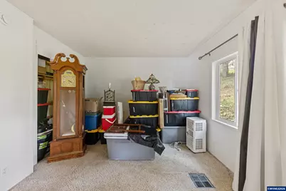 30202 Townsend Rd, Lebanon, OR 97355 - Photo 36