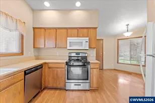 2931 Hollywood Dr NE, Salem, OR 97305 - Photo 10