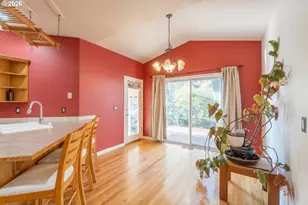 4366 Berry Ln, Eugene, OR 97404 - Photo 16