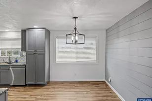 2120 Lafayette St SE, Albany, OR 97322 - Photo 8