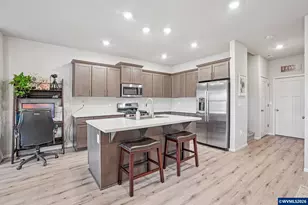 1933 NW Kent St St, McMinnville, OR 97128 - Photo 12