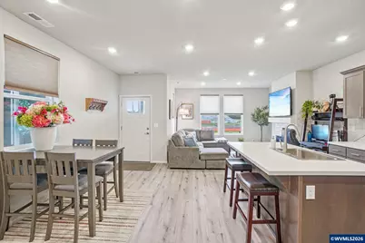 1933 NW Kent St St, McMinnville, OR 97128 - Photo 10