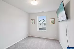 1933 NW Kent St St, McMinnville, OR 97128 - Photo 20