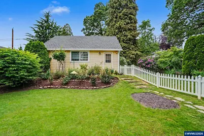 430 Luther St S, Salem, OR 97302 - Photo 42
