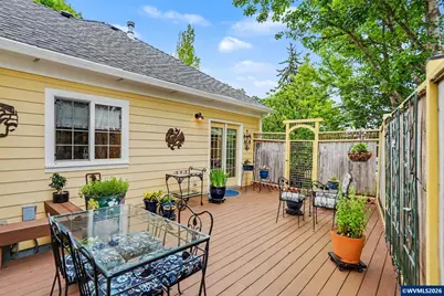 430 Luther St S, Salem, OR 97302 - Photo 38