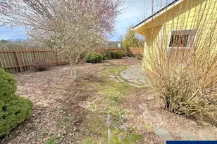 1008 NE Diane Pl, Corvallis, OR 97330 - Photo 24