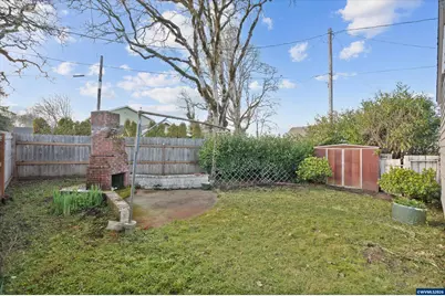 923 SW Ellis St, Dallas, OR 97338 - Photo 28