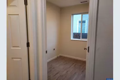 301 S Drake St (&amp; 315 S 1st St) St, Silverton, OR 97381 - Photo 24