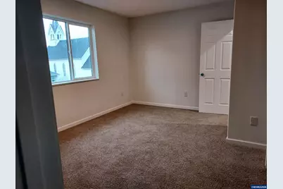 301 S Drake St (&amp; 315 S 1st St) St, Silverton, OR 97381 - Photo 32