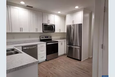 301 S Drake St (&amp; 315 S 1st St) St, Silverton, OR 97381 - Photo 8