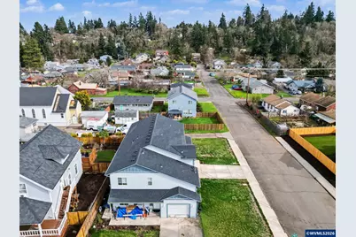 301 S Drake St (&amp; 315 S 1st St) St, Silverton, OR 97381 - Photo 2