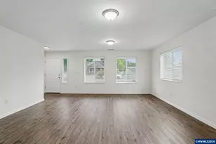 315 S 1st (&amp 301 Drake St) St, Silverton, OR 97381 - Photo 6