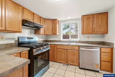 158 S Evergreen Av, Stayton, OR 97383 - Photo 18