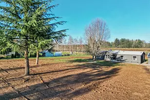 7459 Mt Hood Ln SE, Salem, OR 97317 - Photo 8