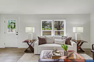 7459 Mt Hood Ln SE, Salem, OR 97317 - Photo 16