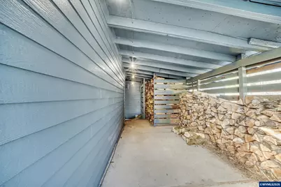 16384 S Windy City Rd, Mulino, OR 97042 - Photo 6