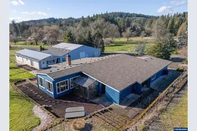16384 S Windy City Rd, Mulino, OR 97042 - Photo 2