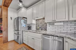 16384 S Windy City Rd, Mulino, OR 97042 - Photo 12