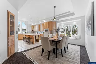 2680 E Mountain View Dr SE, Albany, OR 97322 - Photo 16