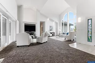 2680 E Mountain View Dr SE, Albany, OR 97322 - Photo 10