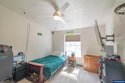 1177 Vaughan Ln, Lebanon, OR 97355 - Photo 20