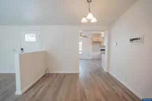 1177 Vaughan Ln, Lebanon, OR 97355 - Photo 12