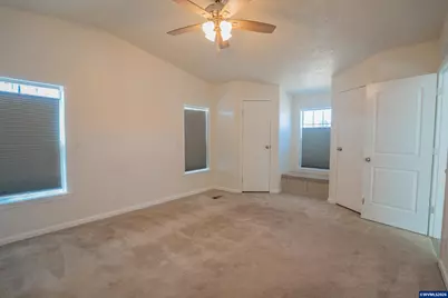 1177 Vaughan Ln, Lebanon, OR 97355 - Photo 16