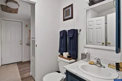 1201 SW 28th #27 St, Redmond, OR 97756 - Photo 26