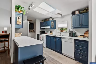 1201 SW 28th #27 St, Redmond, OR 97756 - Photo 12