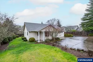 3929 SW Country Club Dr, Corvallis, OR 97333 - Photo 2