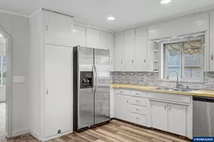 130 Denver St NE, Albany, OR 97321 - Photo 8