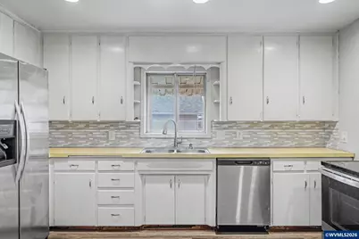 130 Denver St NE, Albany, OR 97321 - Photo 8