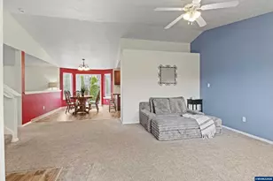 8841 NE Cori Ct, Corvallis, OR 97330 - Photo 4