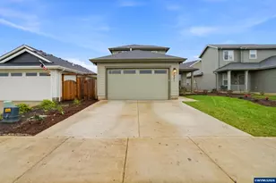 1631 SE Salmonberry Ave, Dallas, OR 97338 - Photo 2