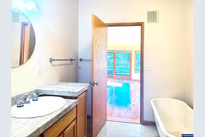 6898 Thurston Rd, Springfield, OR 97478 - Photo 14