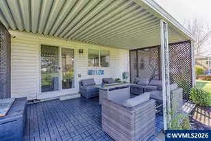 575 N Cascade Dr, Woodburn, OR 97071 - Photo 12