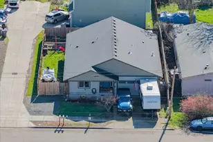 806 Wassom St, Lebanon, OR 97355 - Photo 34