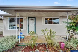 2160 Santiam Dr, Woodburn, OR 97071 - Photo 4