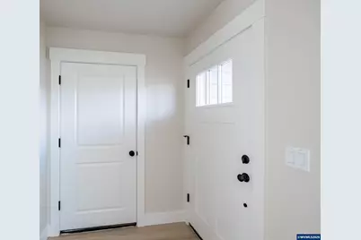 4435 Knotty Pine Ct, Sweet Home, OR 97386 - Photo 4