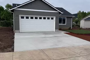4435 Knotty Pne Ct, Sweet Home, OR 97386 - Photo 2