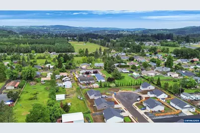4435 Knotty Pine Ct, Sweet Home, OR 97386 - Photo 32