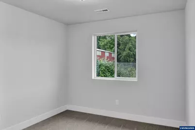 4410 Knotty Pine Ct, Sweet Home, OR 97386 - Photo 16