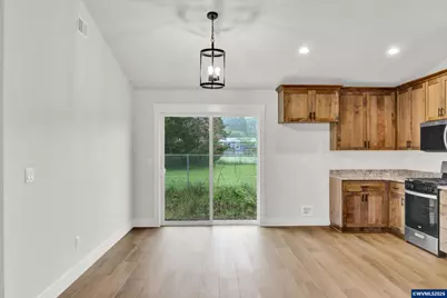 4410 Knotty Pine Ct, Sweet Home, OR 97386 - Photo 10