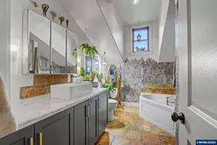 631 Martin Way, Monmouth, OR 97361 - Photo 38