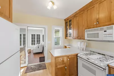 2716 NW Arnold Wy, Corvallis, OR 97330 - Photo 14
