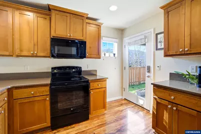 2308 Sunny Ln NW, Albany, OR 97321 - Photo 16