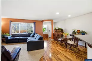 2308 Sunny Ln NW, Albany, OR 97321 - Photo 10